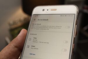 Tips for Setting Boundaries with Notifications to Boost Focus